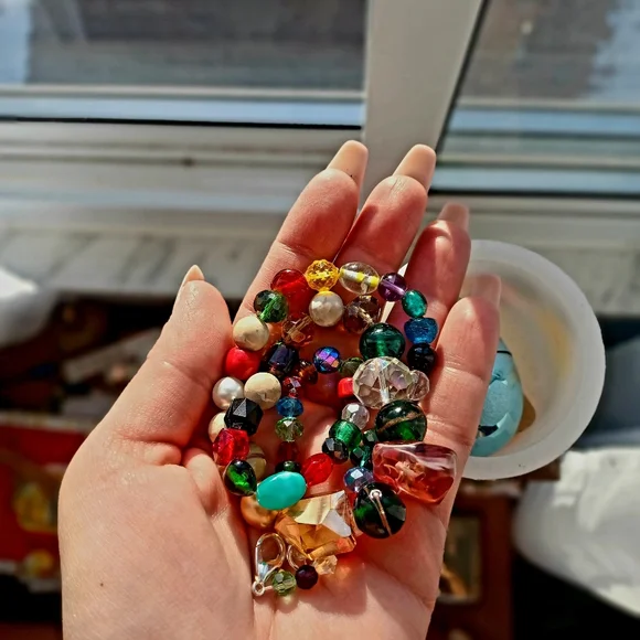 Beautiful necklace - Picture 2 of 6